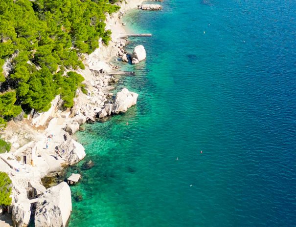 beach-nearby-apartment-dalmatia-croatia