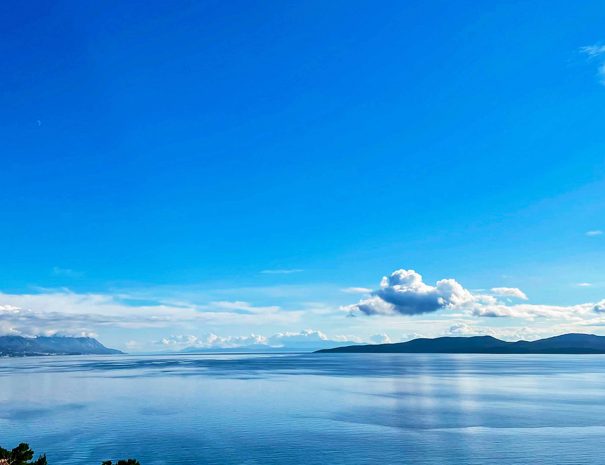 panoramic-sea-view-holiday-apartment-marusici